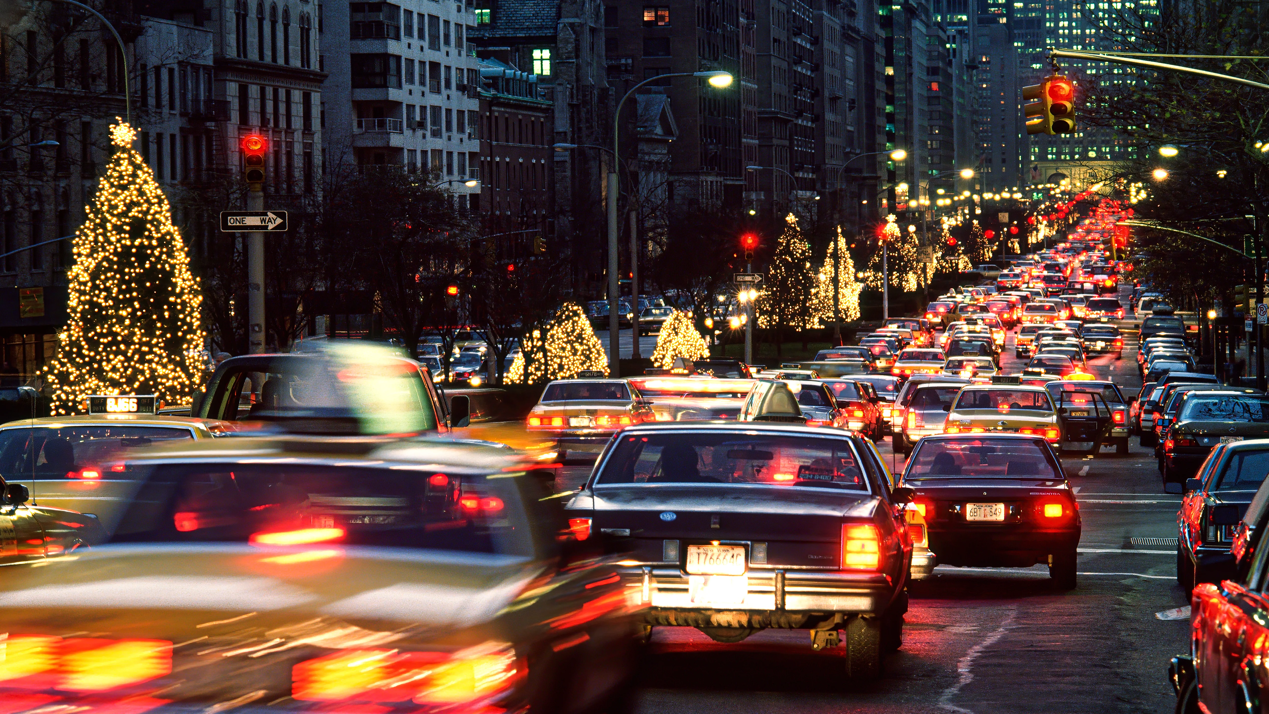 Rush Hour at Park Avenue, New York picture 2 of 2