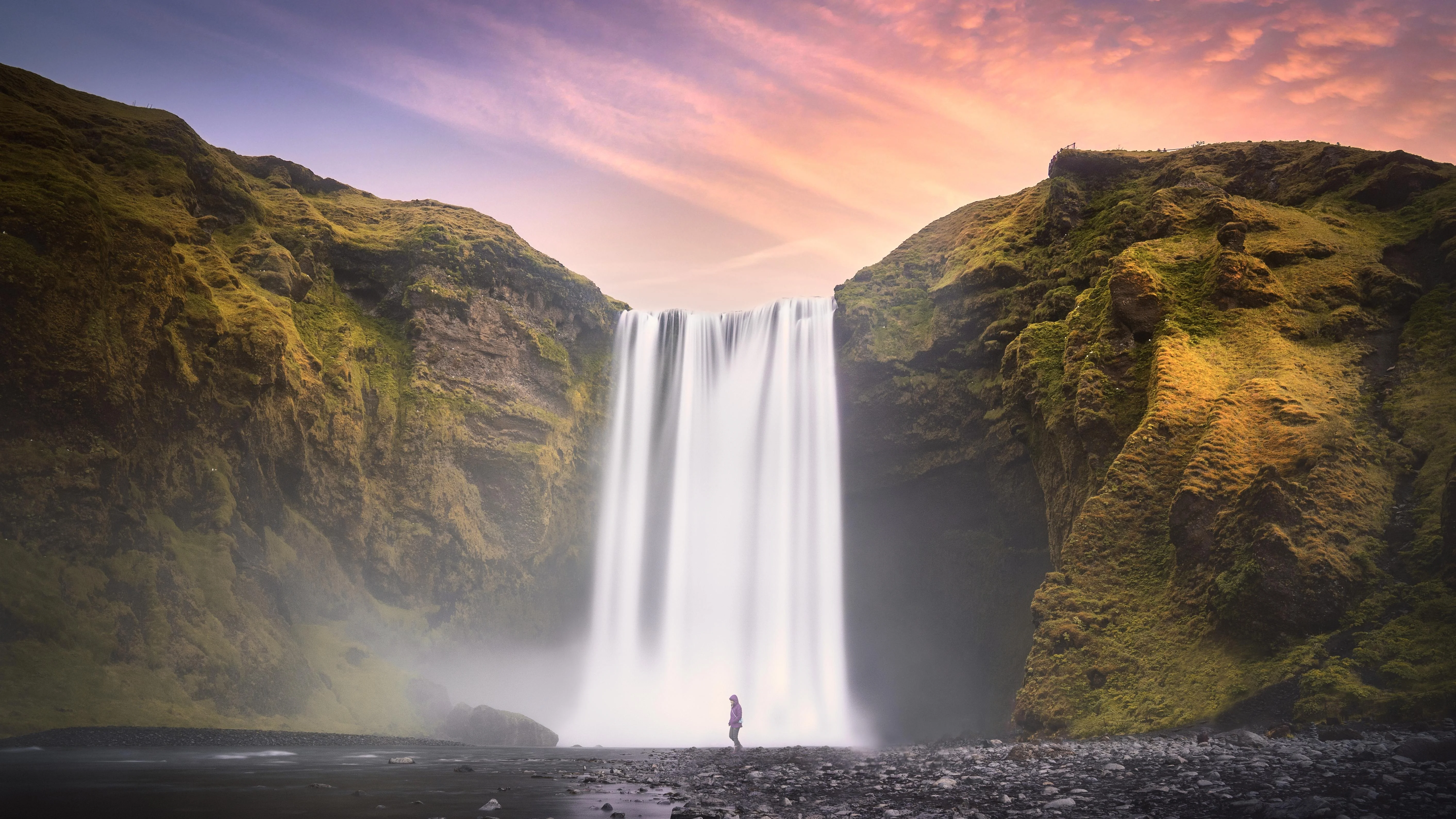 Skógafoss picture 1 of 2