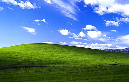 Windows XP Bliss extended 16:9'