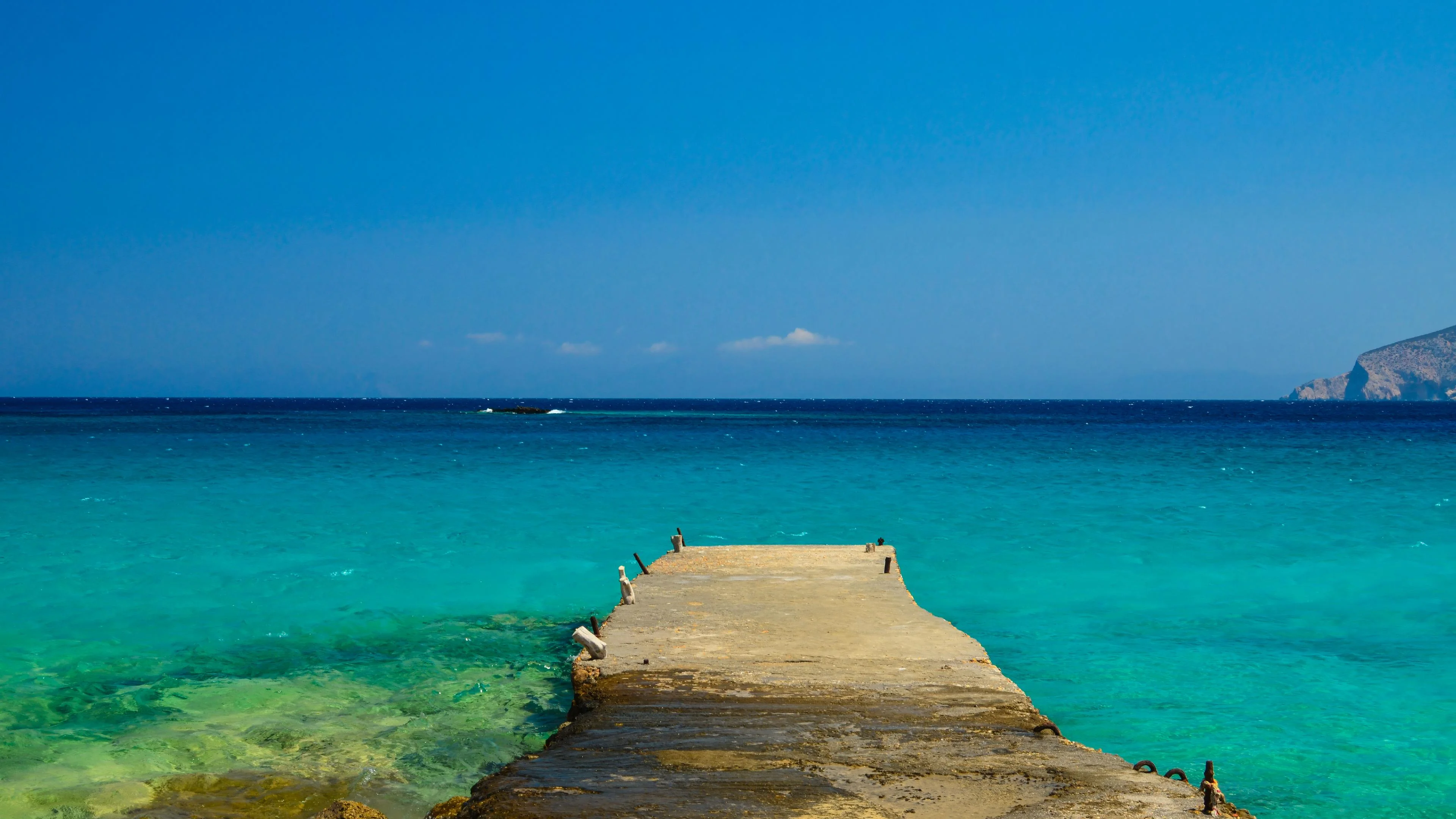  Koufonisi Island Pier Photo – Aegean Sea Digital Wallpaper | Minimal Greece Coastal Landscape picture 1 of 1