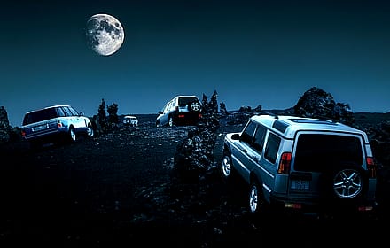 Land Rover, 2002 Discovery brochure by Max Forsythe'