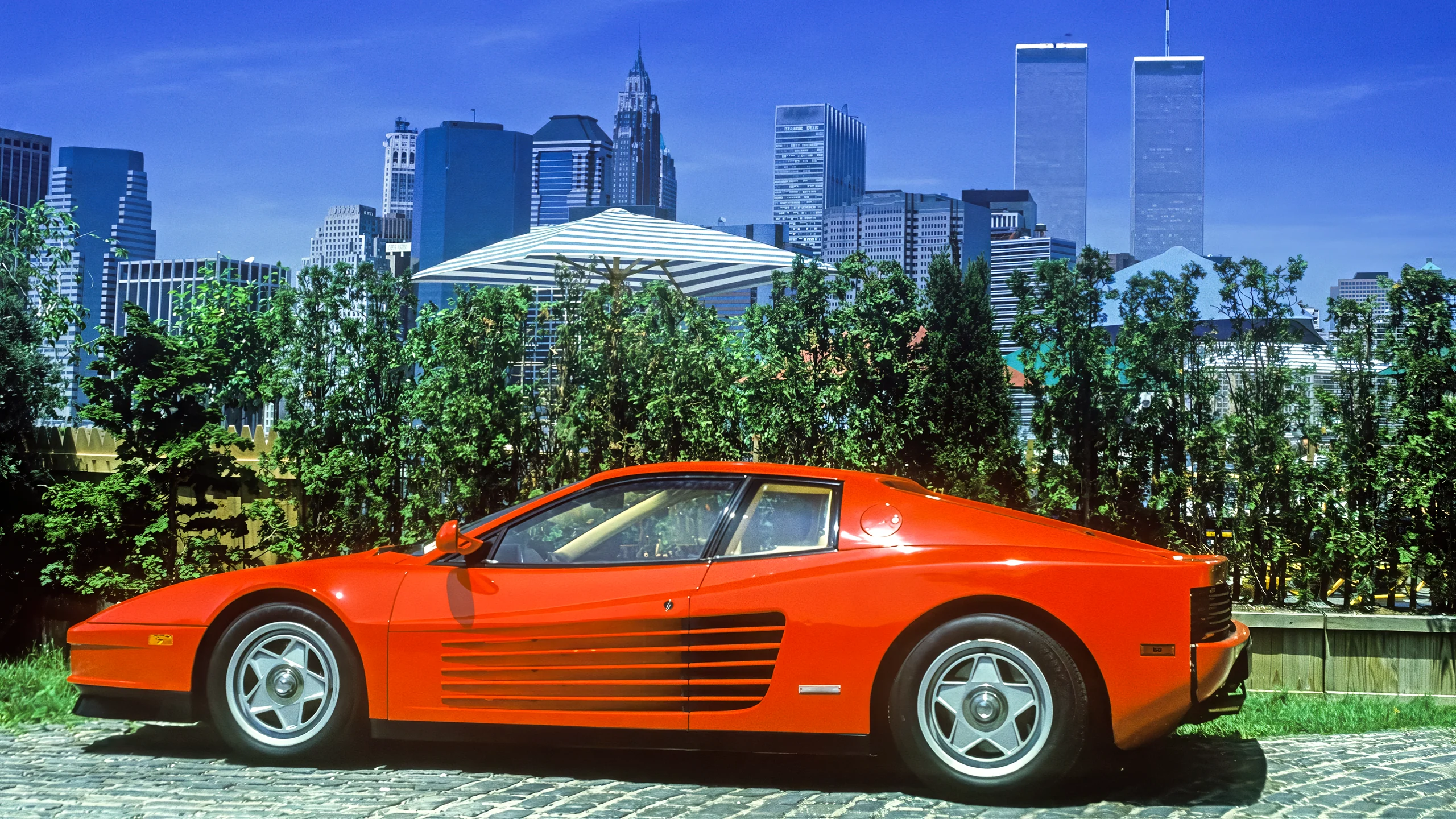 Ferrari 512 in front of the Twin Towers, East River, Manhattan, 1992 picture 1 of 2