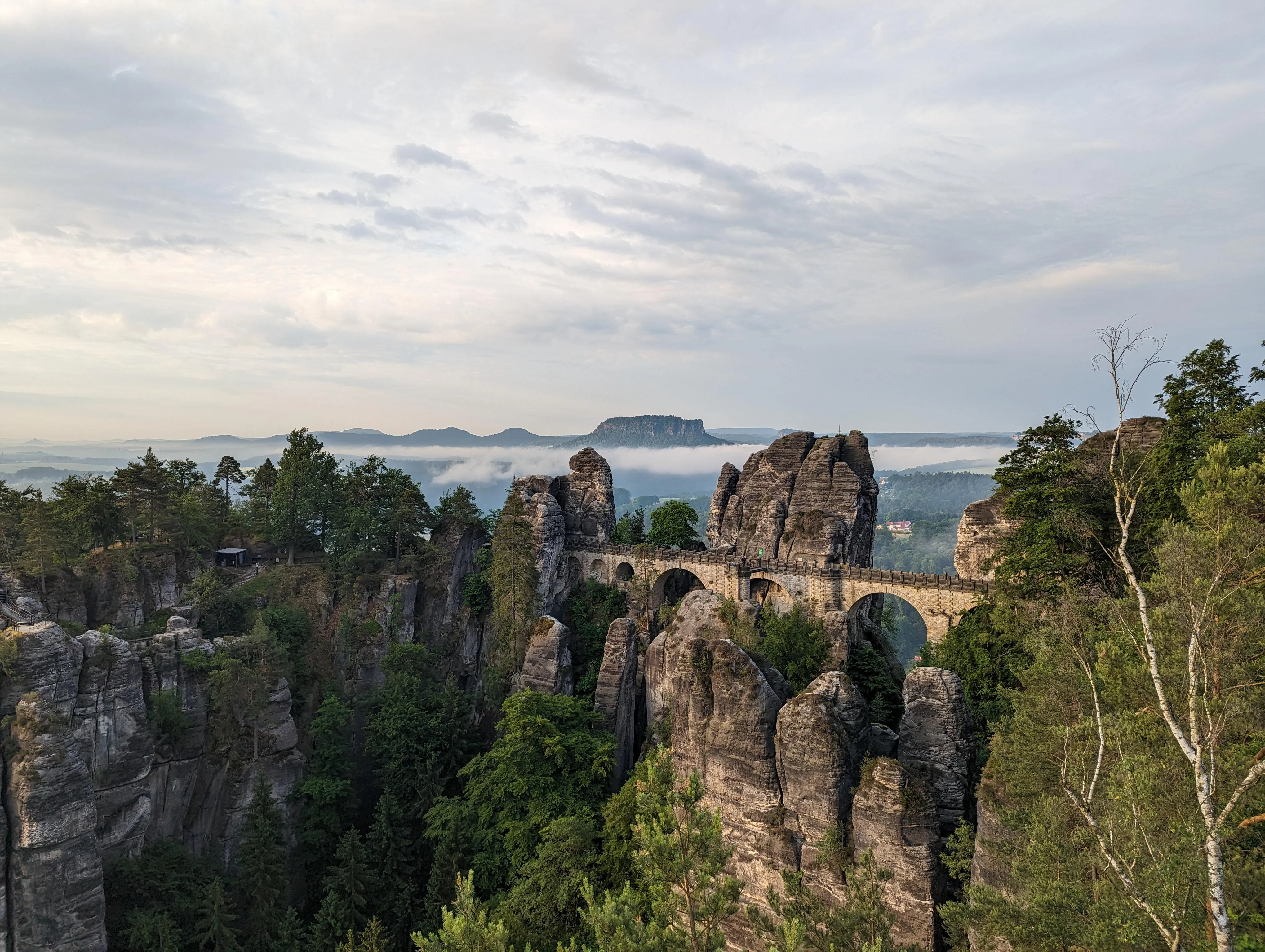 Bastei - 4080x3072 picture 1 of 1