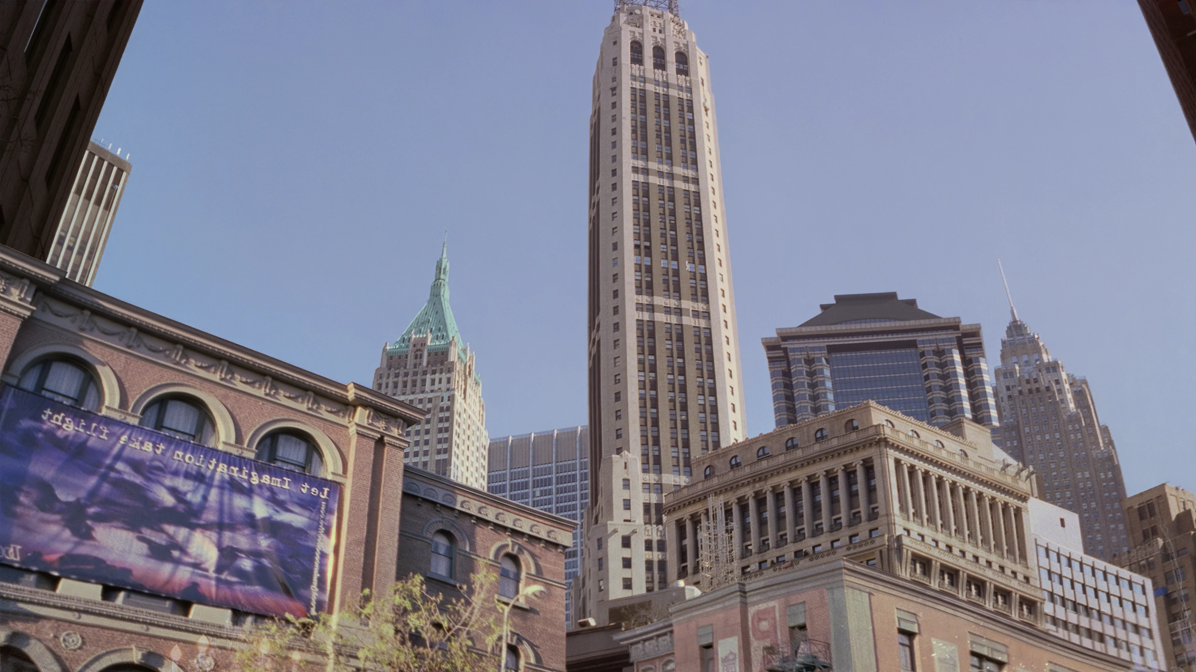 Spider-Man 2 - Café view from 60-70 Pearl St picture 1 of 1