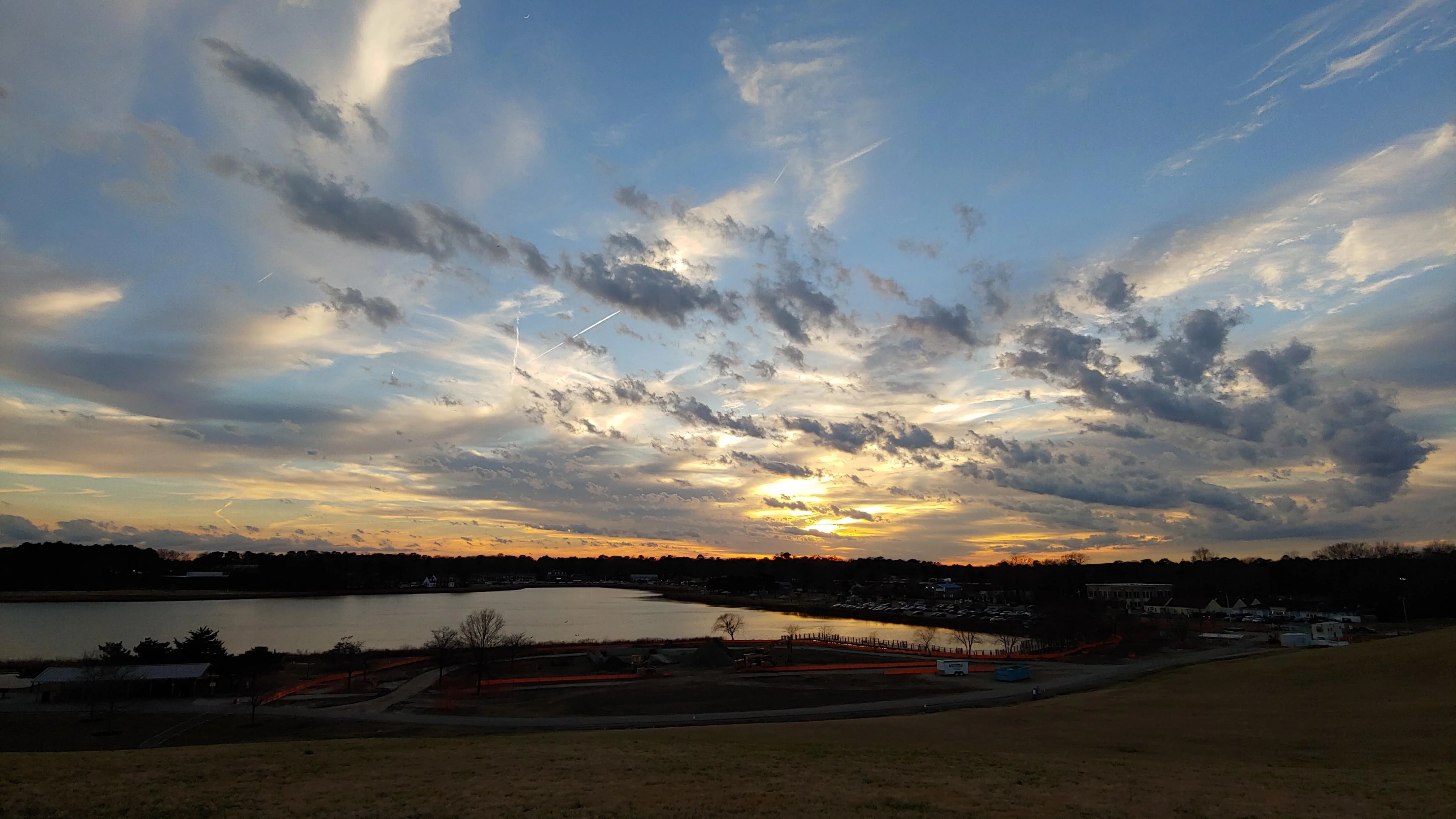 Sunset at Mount Trashmore Park, Virginia Beach VA picture 1 of 1