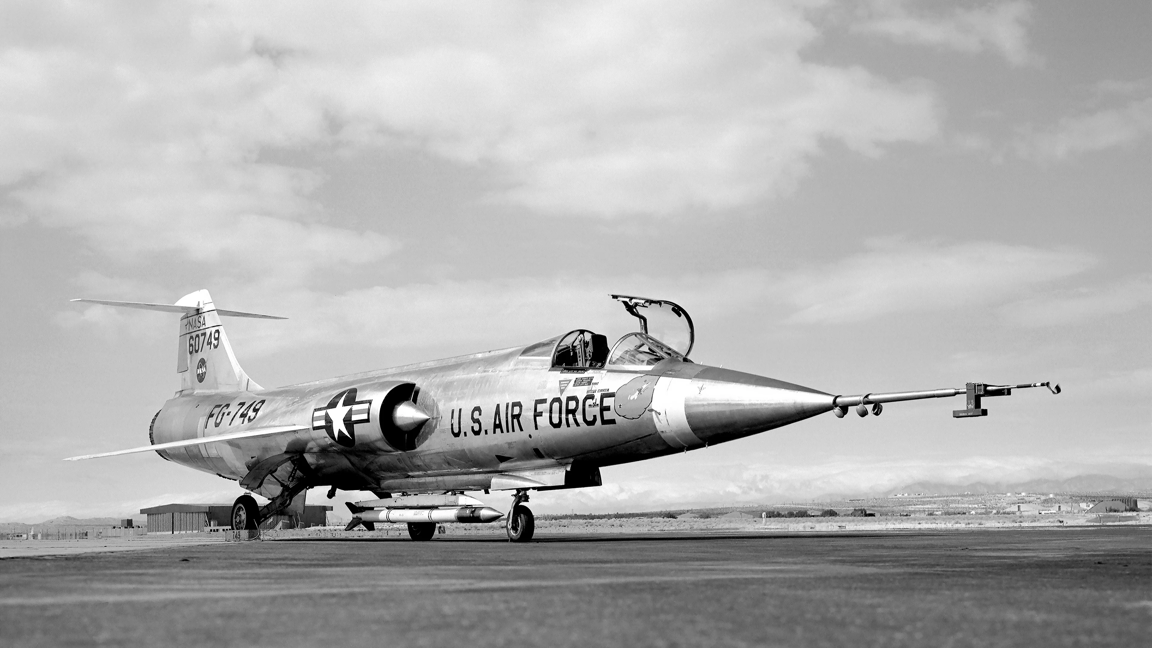 F-104 Starfighter - Ravaging Skies picture 1 of 1