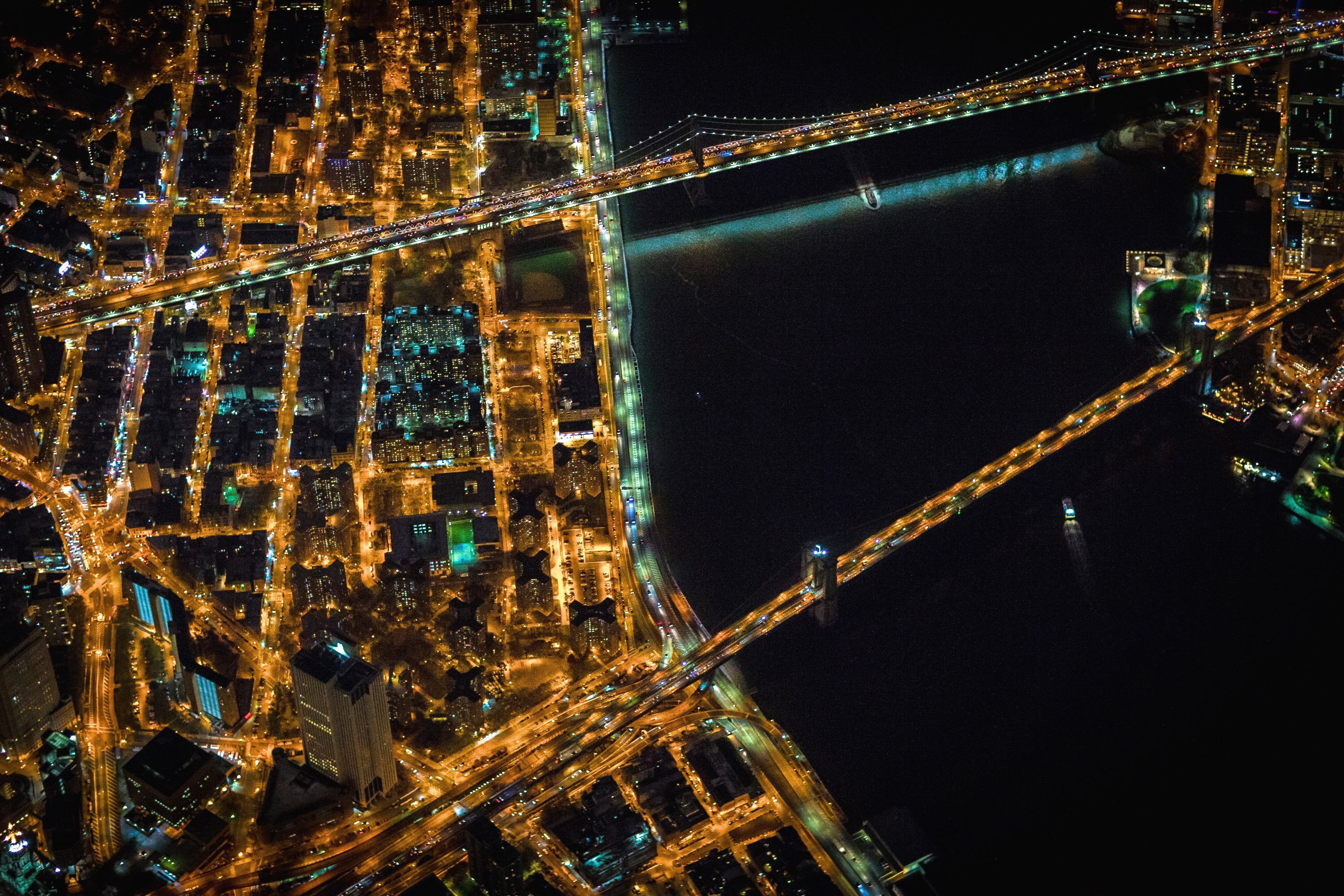 Gotham 7.5K - A rare high altitude night flight above NYC produces some great photos picture 6 of 15