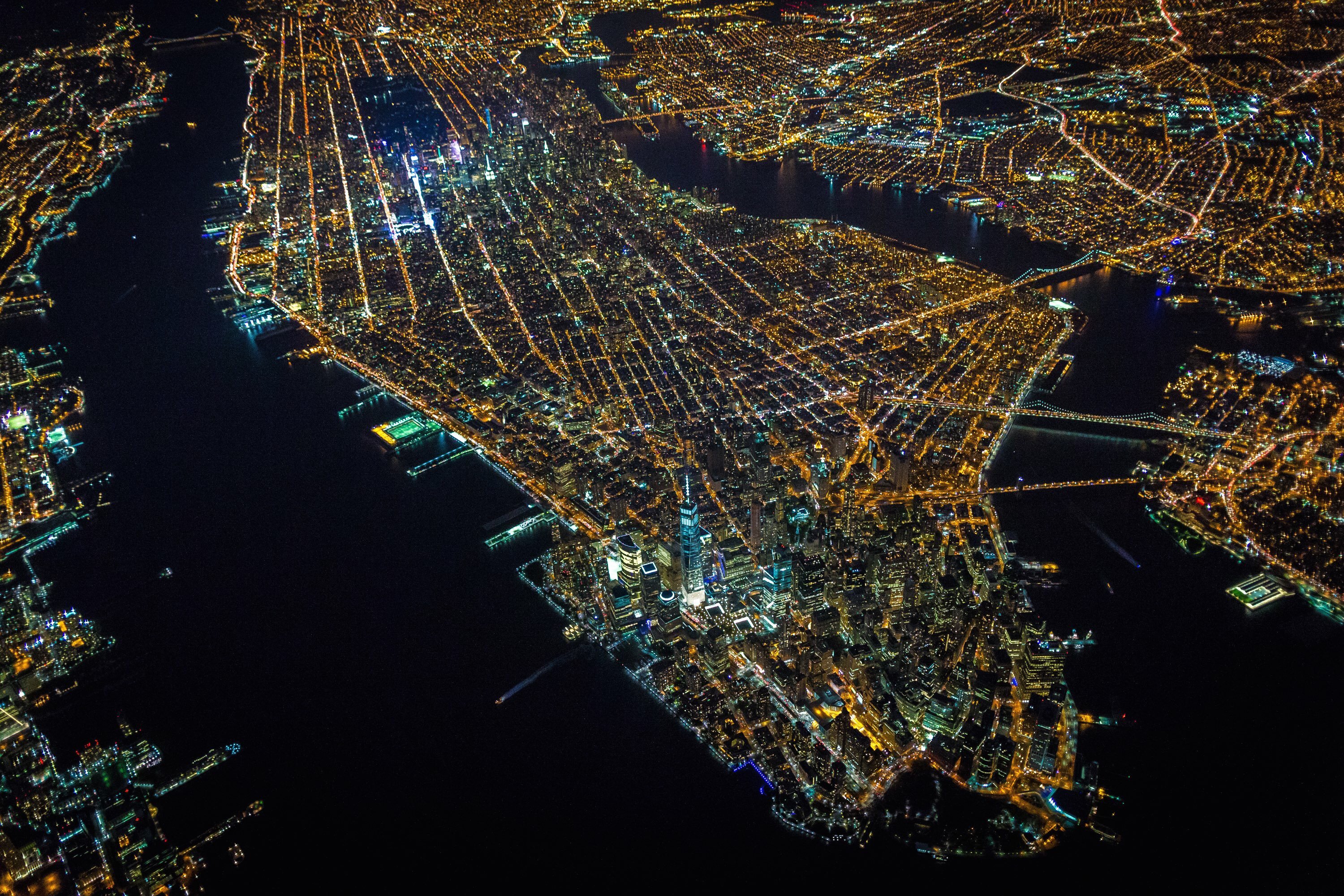 Gotham 7.5K - A rare high altitude night flight above NYC produces some great photos picture 10 of 15