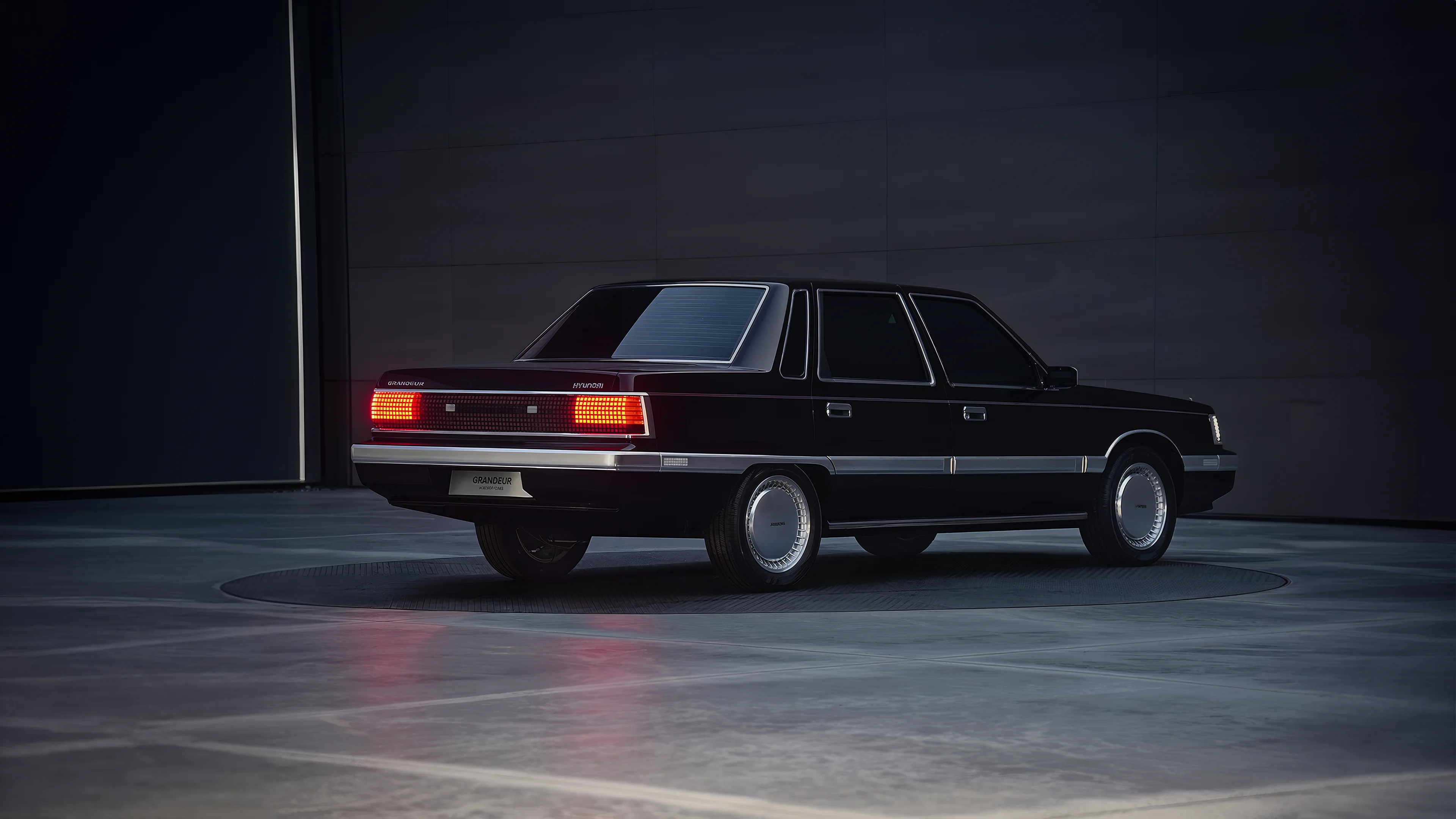 Hyundai Grandeur - Backside picture 1 of 1