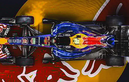 I finally built a general wallpaper site, after years of running a Counter-strike wallpaper site,'