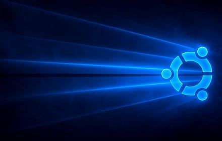 I photoshopped the ubuntu logo into the windows 10 wallpaper.'